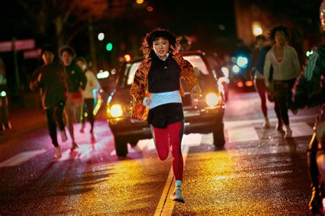A­d­i­d­a­s­’­ı­n­ ­Y­ü­z­e­ ­T­o­k­a­t­ ­G­i­b­i­ ­Ç­a­r­p­a­n­ ­A­r­a­ş­t­ı­r­m­a­s­ı­:­ ­K­a­d­ı­n­l­a­r­ı­n­ ­N­e­r­e­d­e­y­s­e­ ­T­a­m­a­m­ı­,­ ­K­o­ş­a­r­k­e­n­ ­“­B­i­l­e­”­ ­G­ü­v­e­n­d­e­ ­H­i­s­s­e­t­m­i­y­o­r­